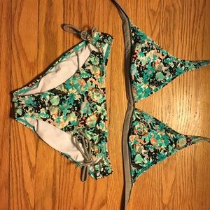 Cute Roxy Bikini