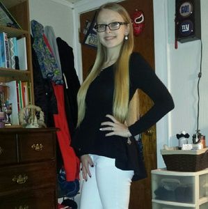 Meet your Posher, Rita