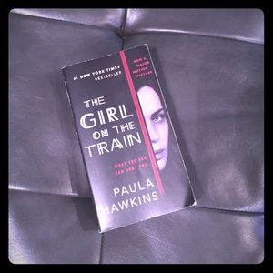 The Girl on the Train. Paula Hawkins.