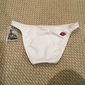 Betsey Johnson White Bikini Bottoms, NWT