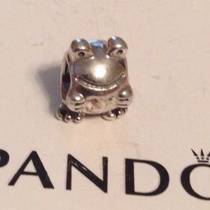 🎉🎁Final markdown🎁Authentic Pandora Frog Charm.