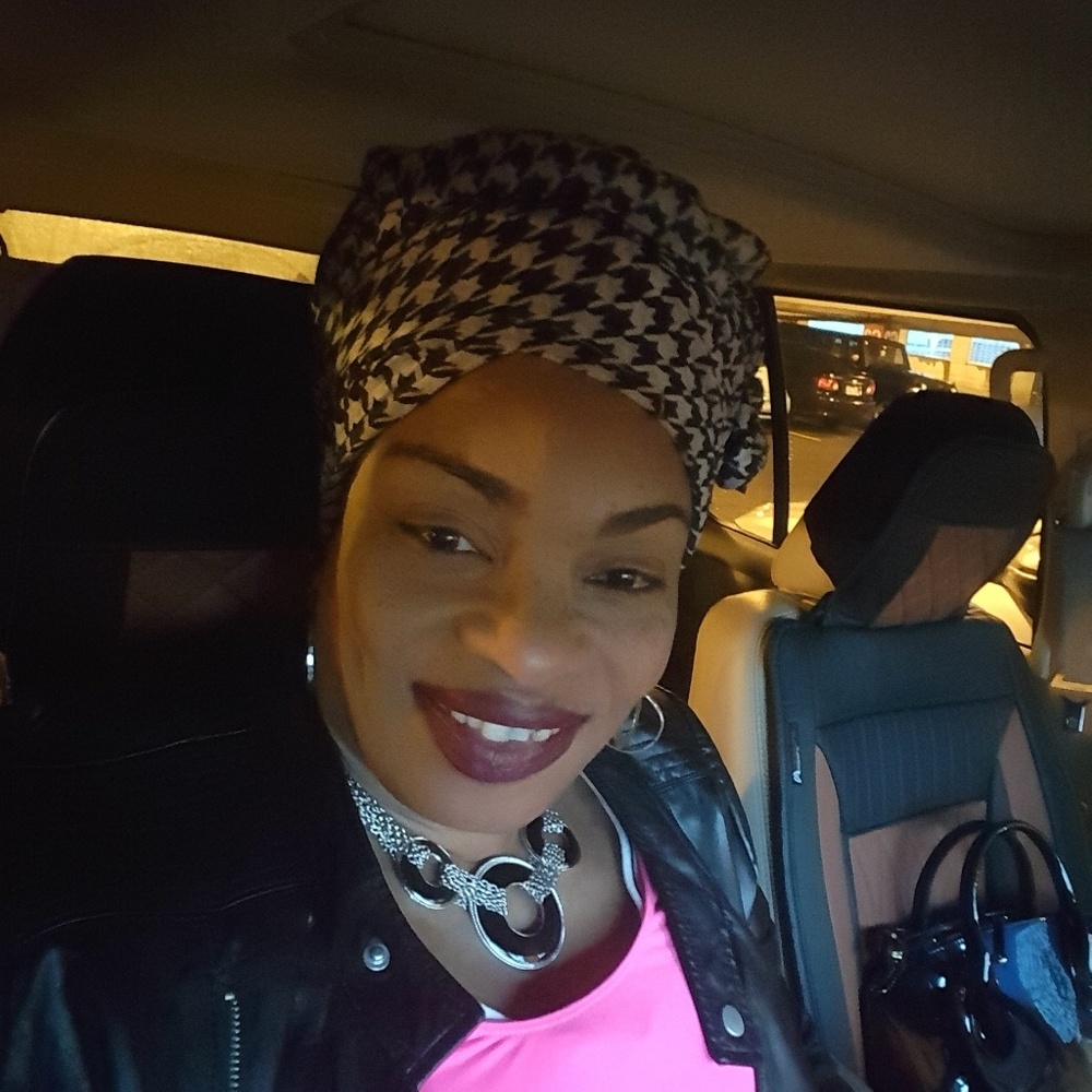 Meet your Posher, Shunda