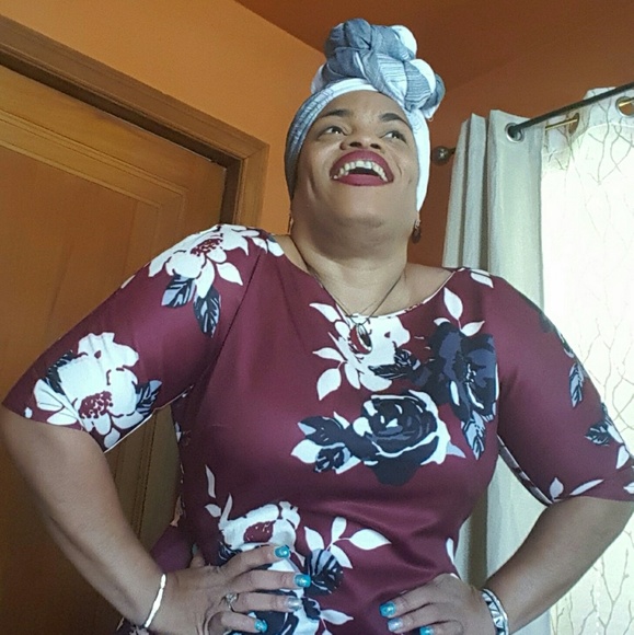 Meet your Posher, Shunda - Picture 4 of 7