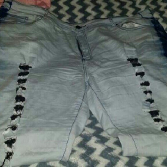 Vip Jeans Destructed Skinny Jeans