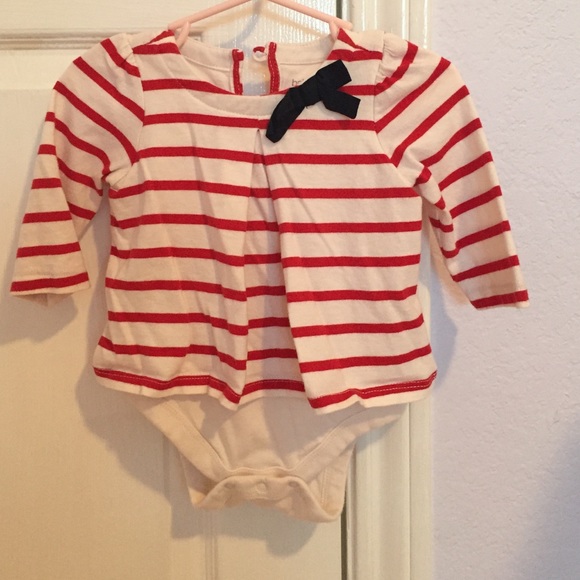 2 long sleeve baby gap shirts