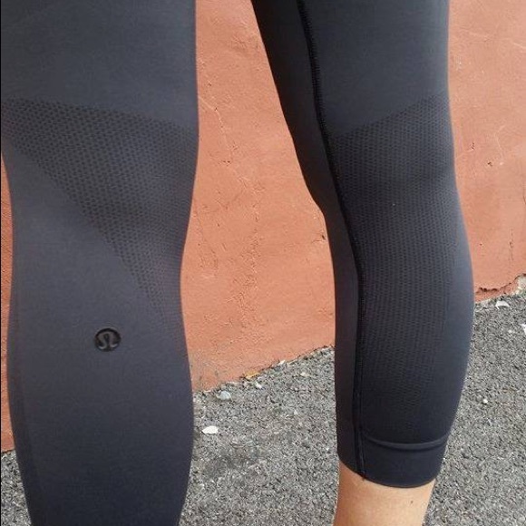 Lululemon tights