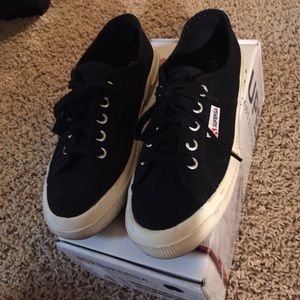 Black Superga's in great condition.