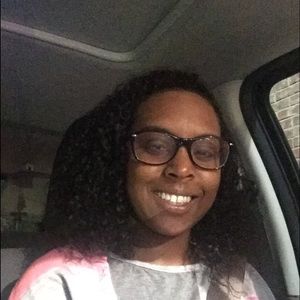 Meet your Posher, Katrina