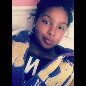 Meet your Posher, Dolores