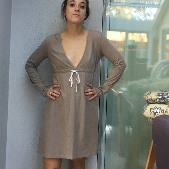 Dress - Picture 1 of 2