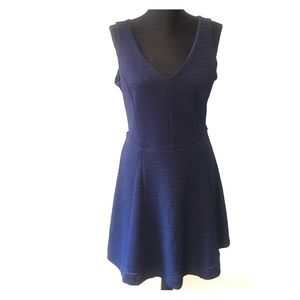 SOLD‼️ Navy blue Metaphor dress