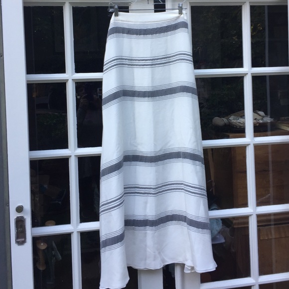 zeus and dione Dresses & Skirts - Zeus and Dione silk skirt size 42