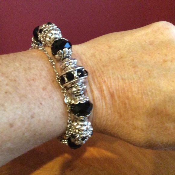 Black and silver beaded stretch bracelet
