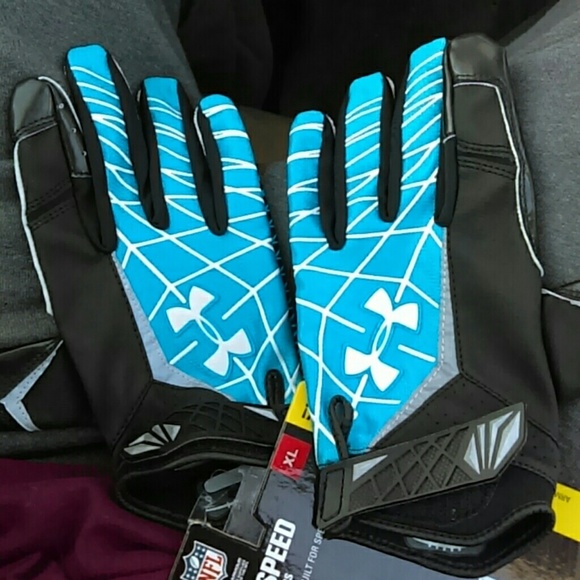 Under Armour Football Gloves