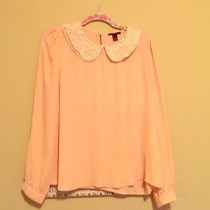 Peter Pan collared blouse