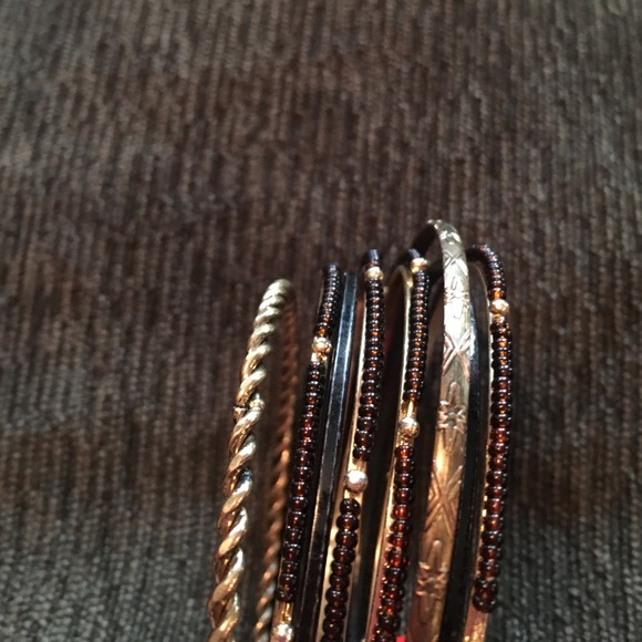 Beautiful bangle set!! - Picture 3 of 3