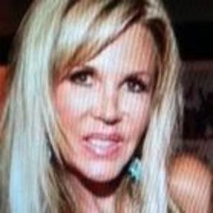 Meet your Posher, Teri