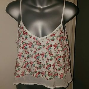 SOLD Beautiful Crop Tank