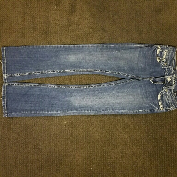 LA idol - Picture 1 of 4