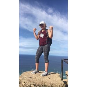 Meet your Posher, Emilie
