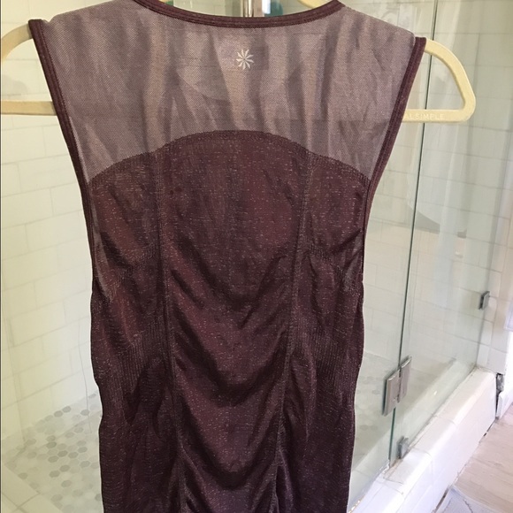 Athleta Super Cute Top