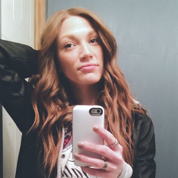 Meet your Posher, Alison