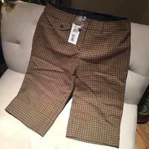 BCBGMAXAZRIA The straight leg cropped Diana