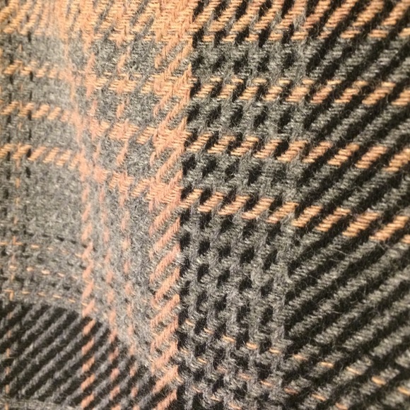 Eddie Bauer wool blend skirt - Picture 3 of 3