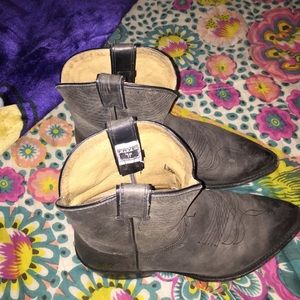 "Billy Short" Pointy Toe Boot Women's