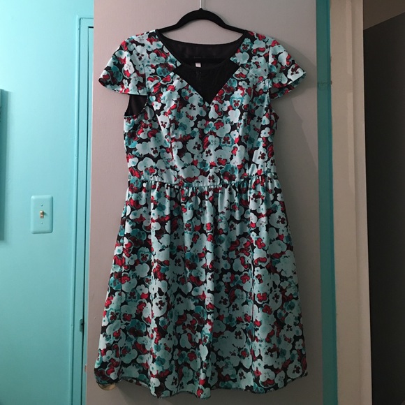 Kensie floral dress