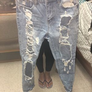Distressed ripped boyfriend jeans