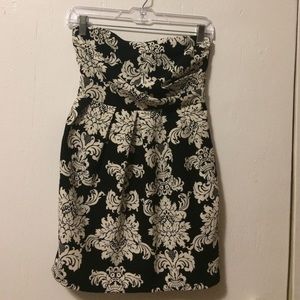 Black and white mini strapless dress