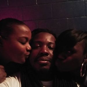 Meet your Posher, Derrick debo