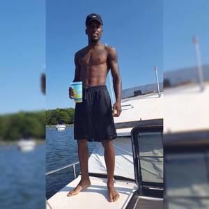 Meet your Posher, Enzo