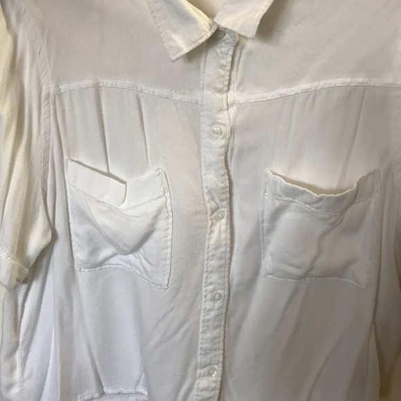 White Tee from Hollister - Picture 3 of 3