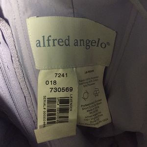 Size 7 Alfred Angelo lavender dress