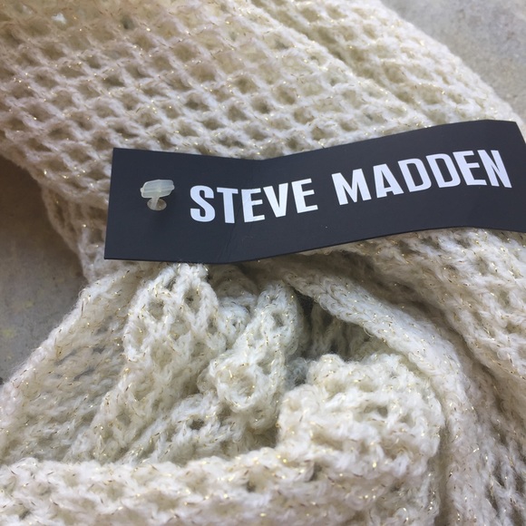 HP 🎀 1/20/17 Steve Madden Infinity Scarf NWT - Picture 2 of 2