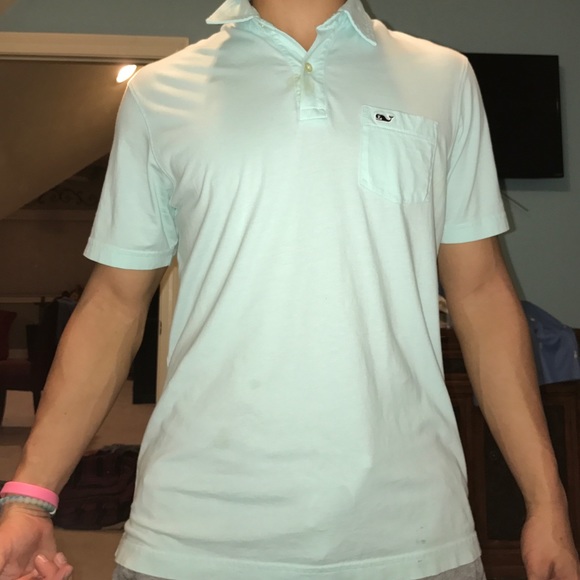 Vineyard vines collared shirt