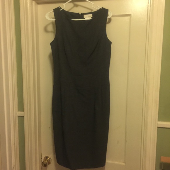 ⚡️FLASH SALE ⚡️EUC Grey Sheath Dress