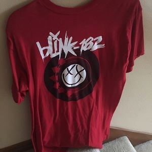Blink 182 shirt