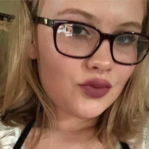 Meet your Posher, Hailey