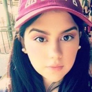 Meet your Posher, Isabel