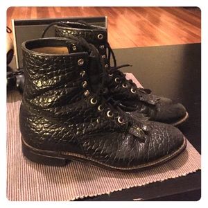 Justin's Lace up Boots