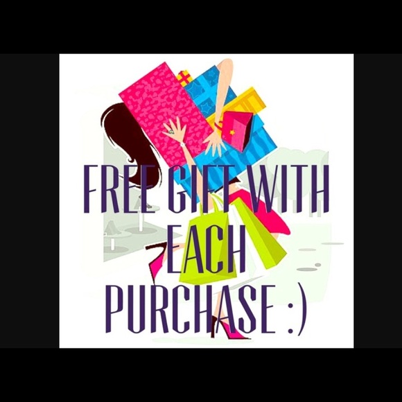 ❤️️Glossy Black Shoes❤️️ - Picture 4 of 4