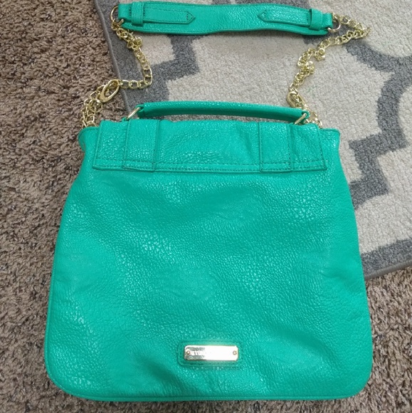 *NEW* SALE! Steve Madden purse