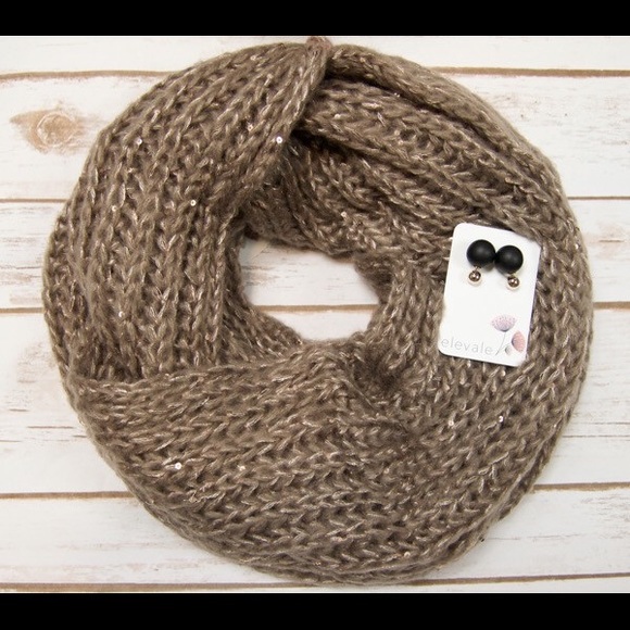 chic holiday accessory set | sparkle knit