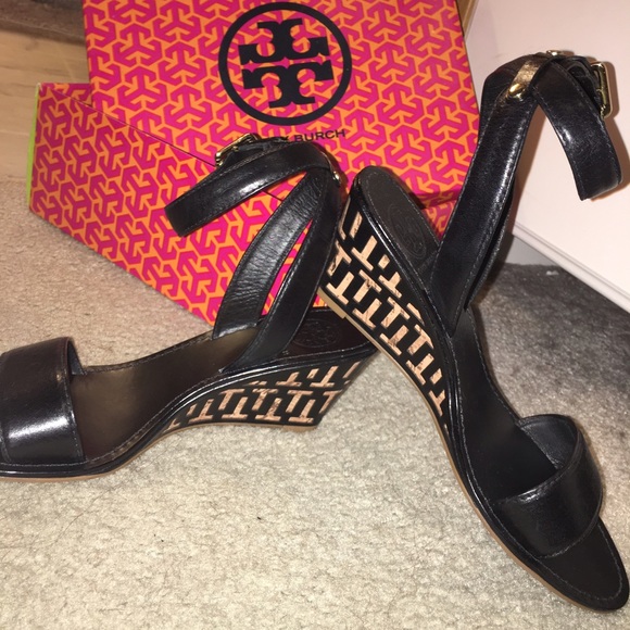 Tory burch wedges