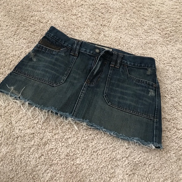 Mini Jean skirt - Picture 1 of 3
