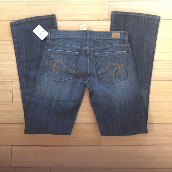 NWT Jeans bought at Nordstrom. BLACK FRIDAY SALE