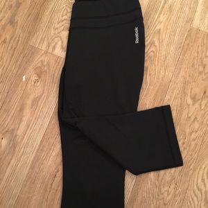 Reebok workout capris